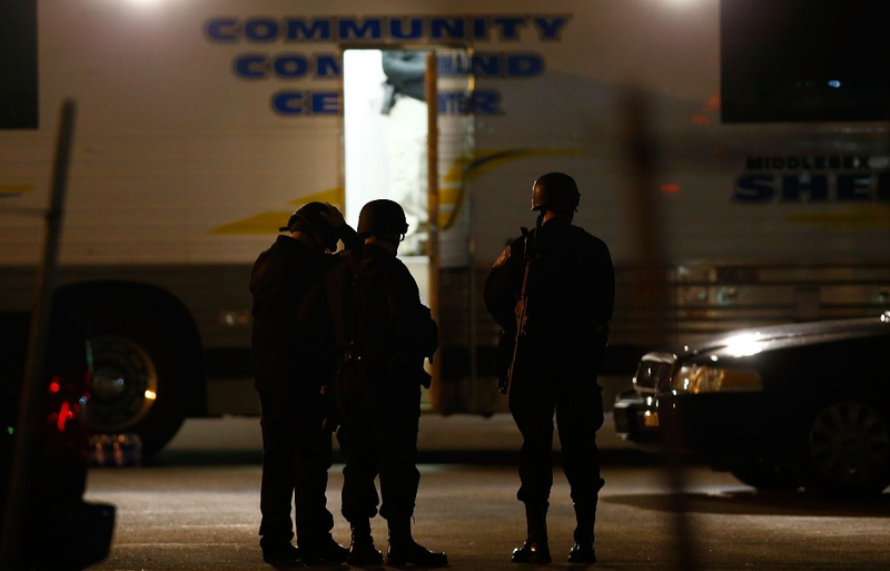 Illustration for article titled Scenes From The Watertown Manhunt